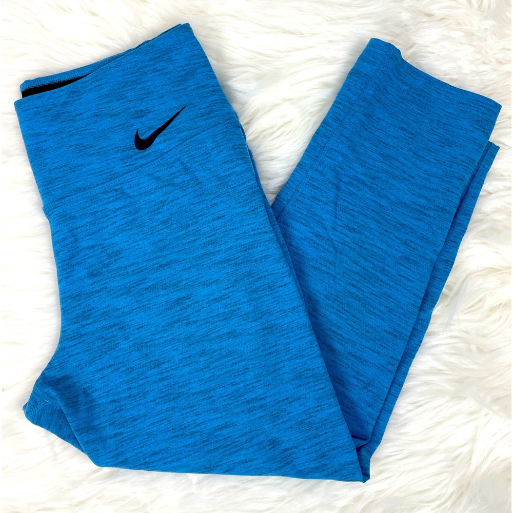 Nike Dri-Fit Crop Leggings, Medium